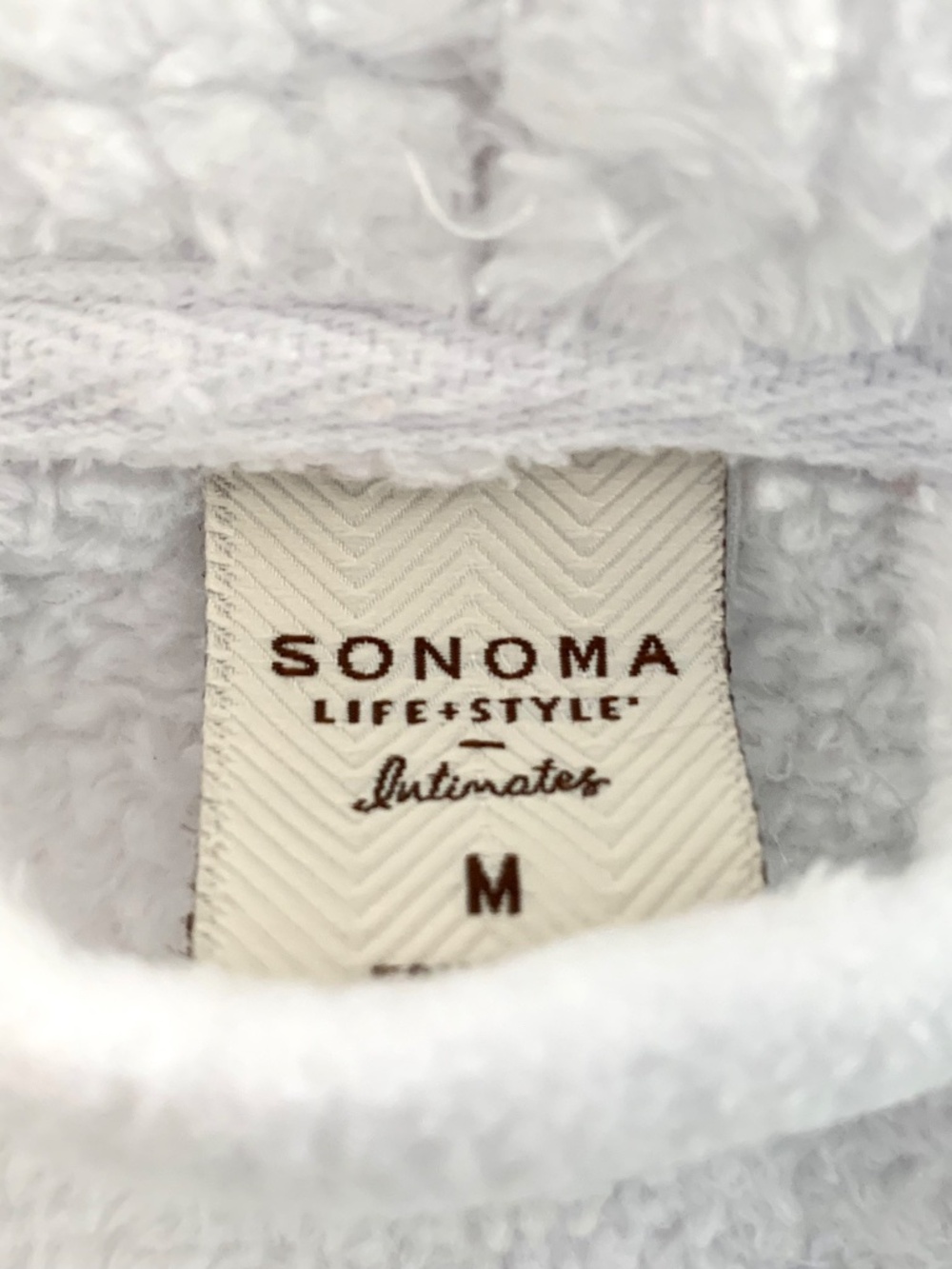 White Fleece Robe - Picture 3 of 5